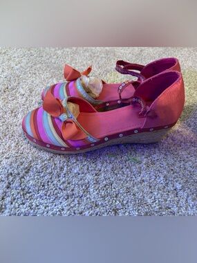 Stride Rite Girls Pink Multi-Color Striped Wedge Sandals with Bows